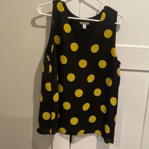 Black with yellow polka dots sleeveless top size L